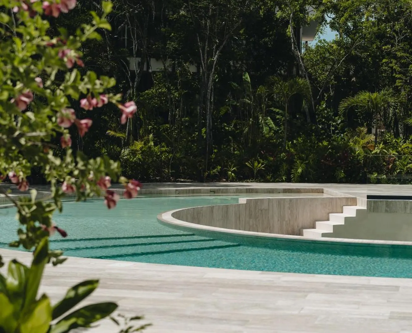 Апартаменты Tulum Jungle Loft With Pools, Gym And Panoramic Rooftop Terrace